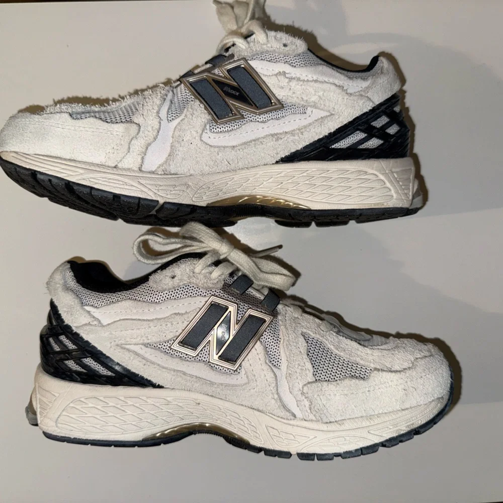 New Balance 1906D 'Protection
Pack - Reflection' - Picture 2 of 7